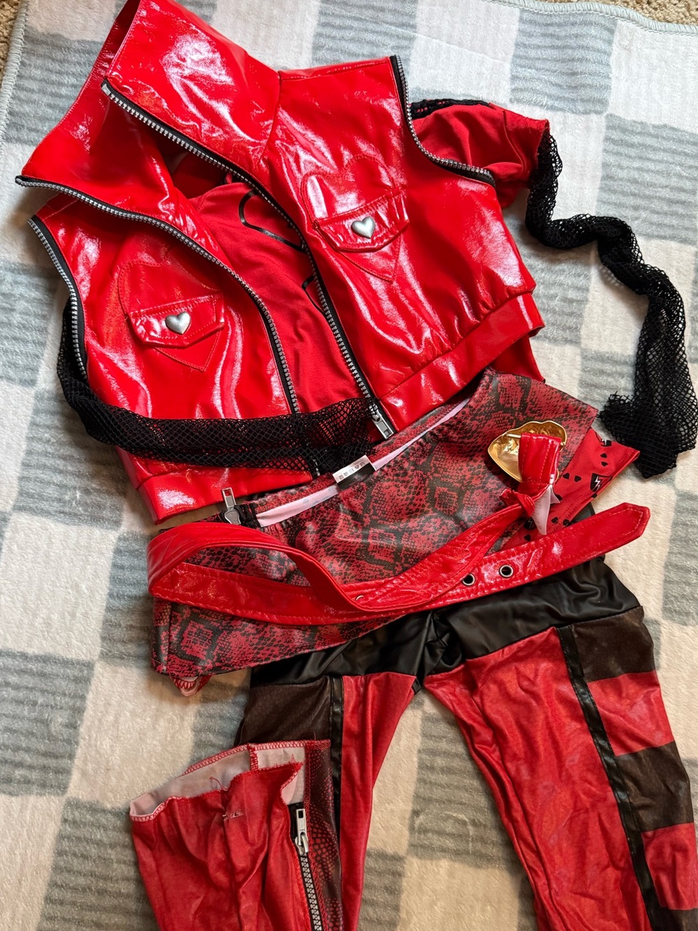 Deluxe Red Women's Costume Set - Red
